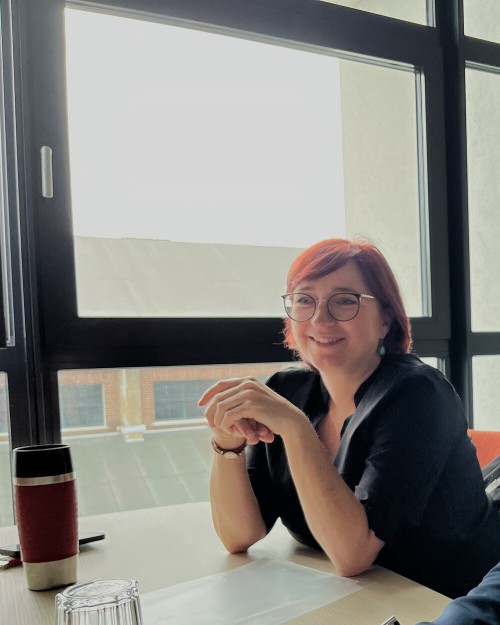 Kerstin Hillar, HR-Assistentin bei Emons und Why Not Logistics