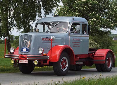 Oldtimer-Tour durch das Sauerland