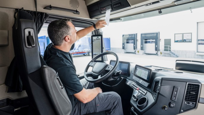 Continental VDO Tachograph im Lkw