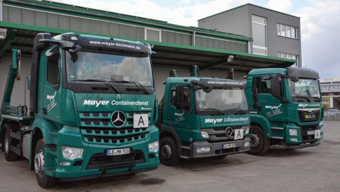Bau-Lkw der Eugen Mayer GmbH