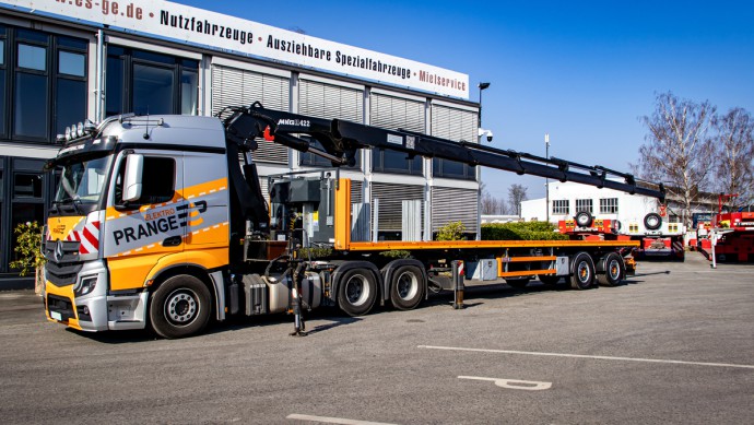 ES-GE Kranfahrzeug Actros 