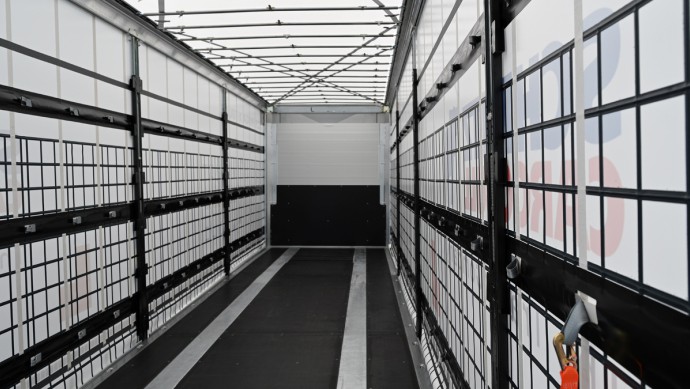 Schmitz Cargobull SCS X-TOUGH Innen