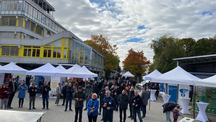 Die Besucher im bayernhafen Nürnberg wurden mehr umso sonniger es wurde