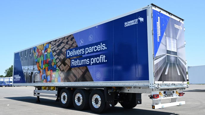 Schmitz Cargobull Trockenfrachtkoffer mit Leichtbautechnologie FERROSTRUKT