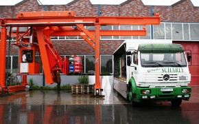 LKW-Verladung: 10.000 Getränkekisten pro Stunde vollert_290