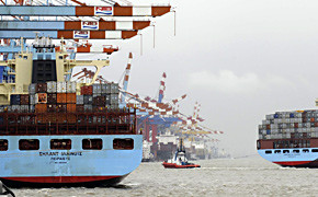 Bremerhavener Containerterminal früher fertig als geplant 