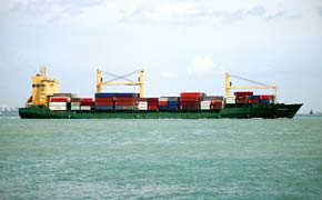 CMA CGM Frachtschiff 