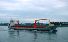 Frachtschiff MS Victoria 