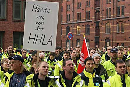 HHLA-Teilprivatisierung: Der Senat hat „keine klare Strategie" protest_gross