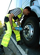 Pannenstatistik: Mangelnde Wartung und harter Winter stoppen LKW