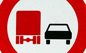 LKW Überholverbot