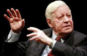 Helmut-Schmidt-290