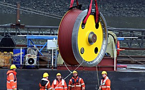 Hamburger Hafen: Behinderungen bei Kattwyk-Brücke Kattwyk-Hubbrücke