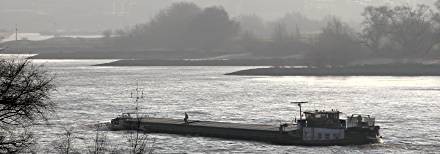 Binnenschifffahrt: Umsatz 2005 gestiegen binnenschiff