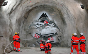 Gotthard-Tunnel Durchschlag