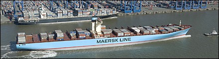 HypoVereinsbank: Riesencontainerschiffe bleiben Ausnahme Emma_Maersk_Panorama