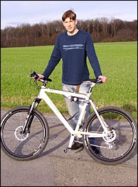 Freude über den Hauptgewinn gewinner_vr_gross
