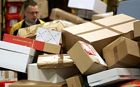 Deutsche Post soll DHL Home Delivery Service gründen pakete_290