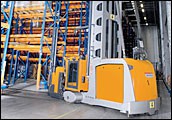 Best Practice: Automatisierte Hochregalstapler im Einsatz still_stapler172
