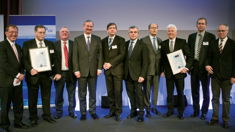 European Railway Award Die Gemeinschaft der Europäischen Bahnen (CER) und der Verband der Europäisch ...