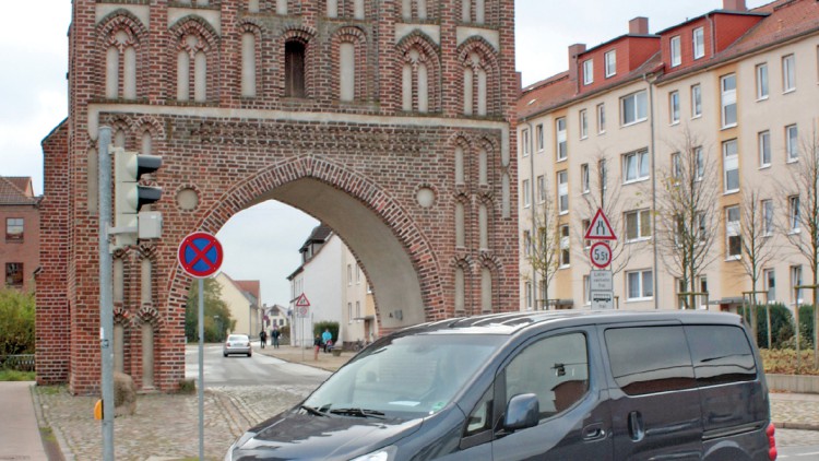 Nissan Evalia Tekna