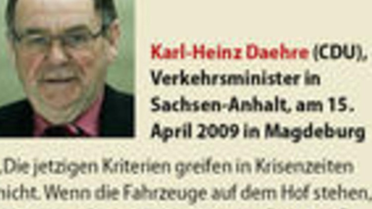  Viel Gerede statt konkreter Hilfe