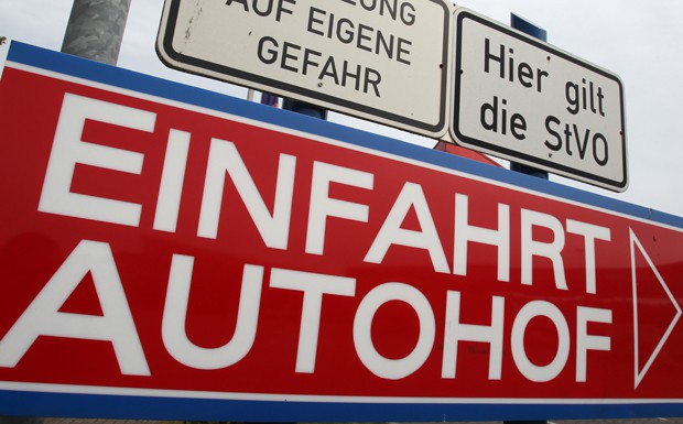 Urteil: Parken auf dem Autohof ist keine Leichtfertigkeit