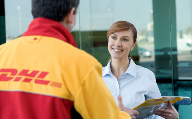 DHL sieht Geschäftsentwicklung in den USA auf Kurs