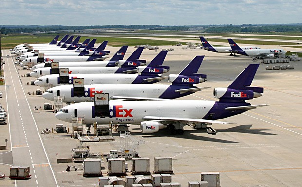 Fedex: Sparprogramm soll Gewinn steigern