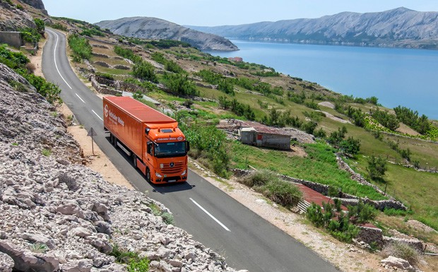 Gebrüder Weiss startet Landtransporte in den Iran