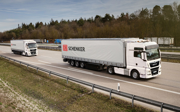 MAN und DB Schenker starten Platooning-Versuch