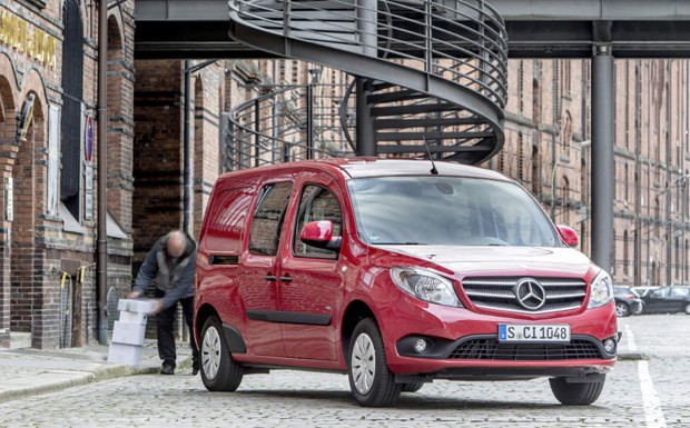 Doppelkupplungs-Getriebe und Euro 6 für den Mercedes Citan