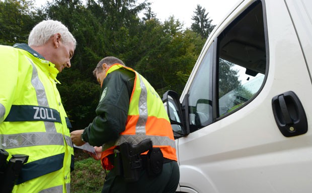 Zoll verstärkt Mindestlohn-Kontrollen im Transportgewerbe