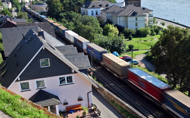 Bahn soll mehr Geld für Lärmschutz investieren