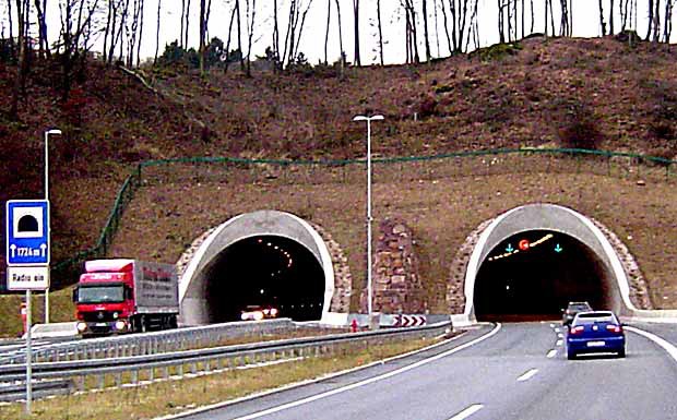 Bundesrechnungshof rügt Mittelverschwendung im Verkehrsbereich