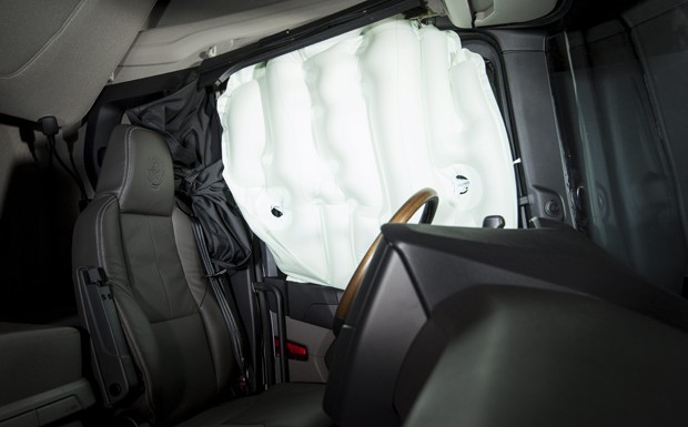 Neuer Scania optional mit Seitenairbags