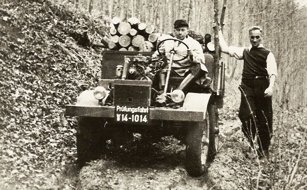 Der Mercedes Unimog feiert Geburtstag