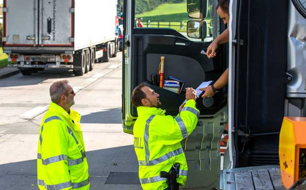 Finanzministerium: 875 Millionen Schaden durch Schwarzarbeit