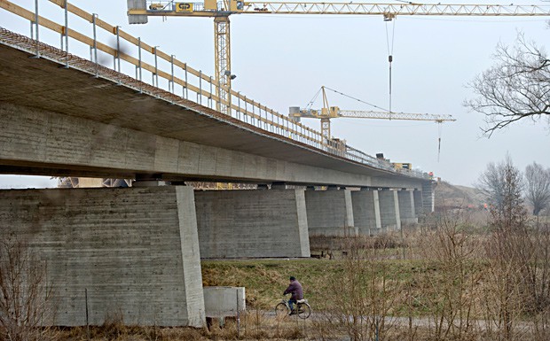 SPD fordert nationales Verkehrswegeprogramm