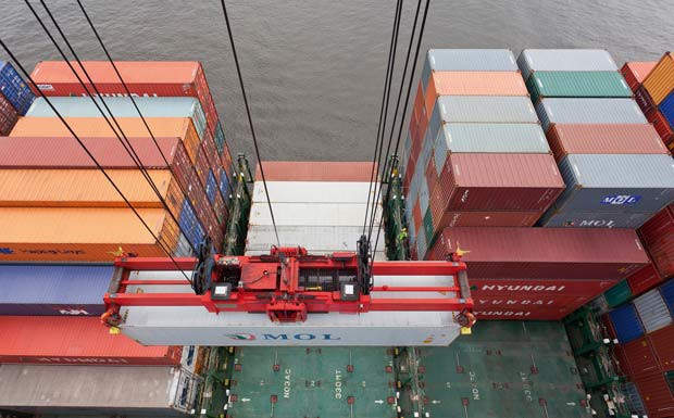 Weniger Leerfahrten im Container Terminal