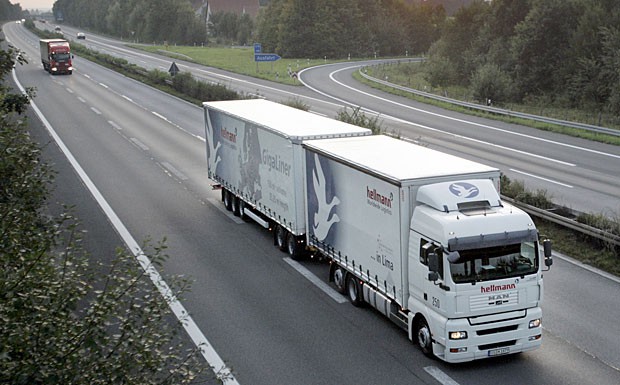 Umweltschützer gegen Lang-LKW auf Thüringens Straßen