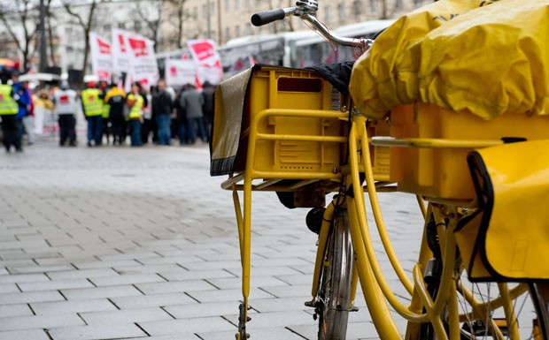 Postmitarbeiter streiken noch bis Dienstag