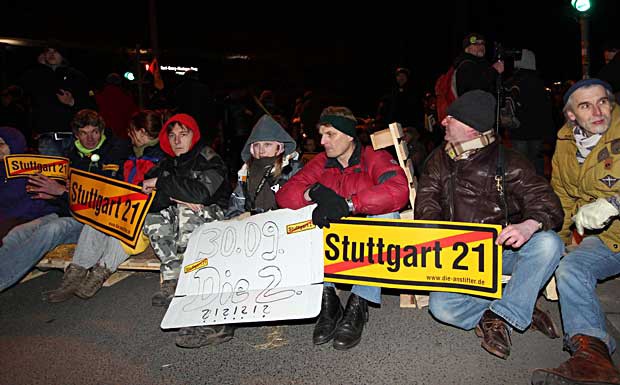 SPD-Fraktionschef mahnt: Bahn hat Baurecht