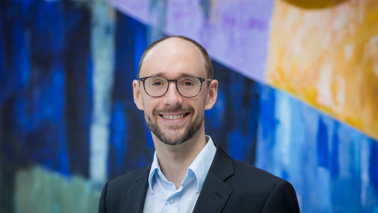 Dario Portong, Referatsleiter Analyse und Daten der Beruflichen Bildung der Deutschen Industrie- und Handelskammer