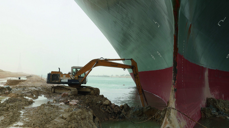 VR 08/2021 Suez Bagger