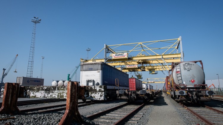 HUPAC train terminal im Hafen Antwerpen