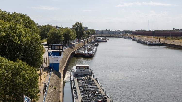 Niedrigwasser, Rhein, Engstelle, Pegel