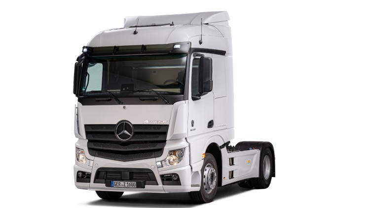 MB_Actros_F
