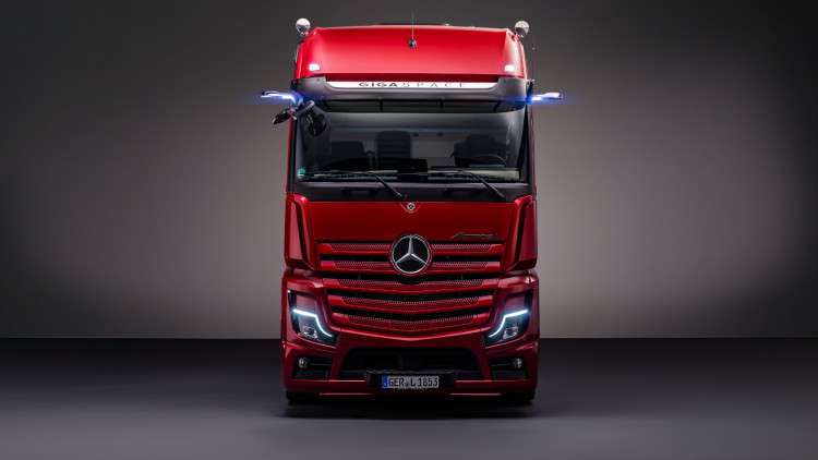 Aufwertung für den Mercedes-Benz Actros