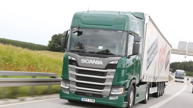 Scania_R_540_Green_Truck_620